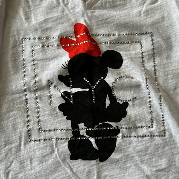 Minnie - Picture 2 of 2